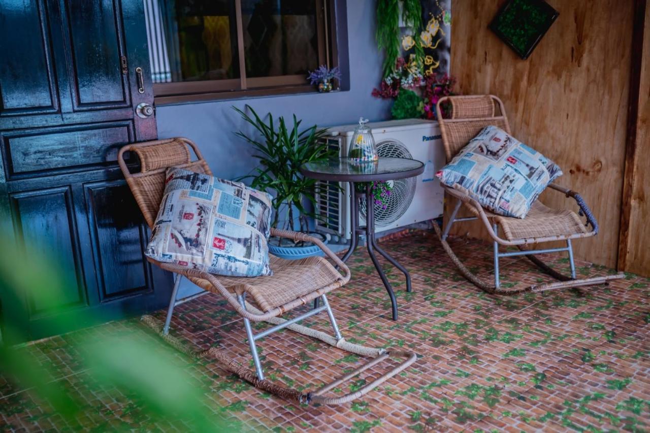 Bed and Breakfast Menulis Coolly House Patong Экстерьер фото