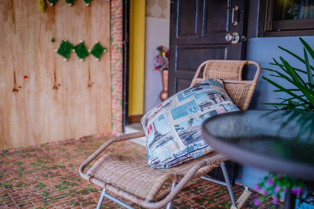 Bed and Breakfast Menulis Coolly House Patong Экстерьер фото