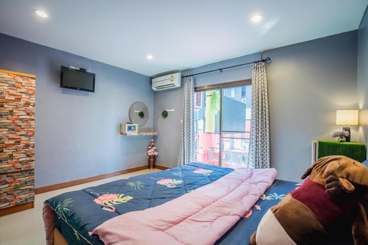 Bed and Breakfast Menulis Coolly House Patong Экстерьер фото