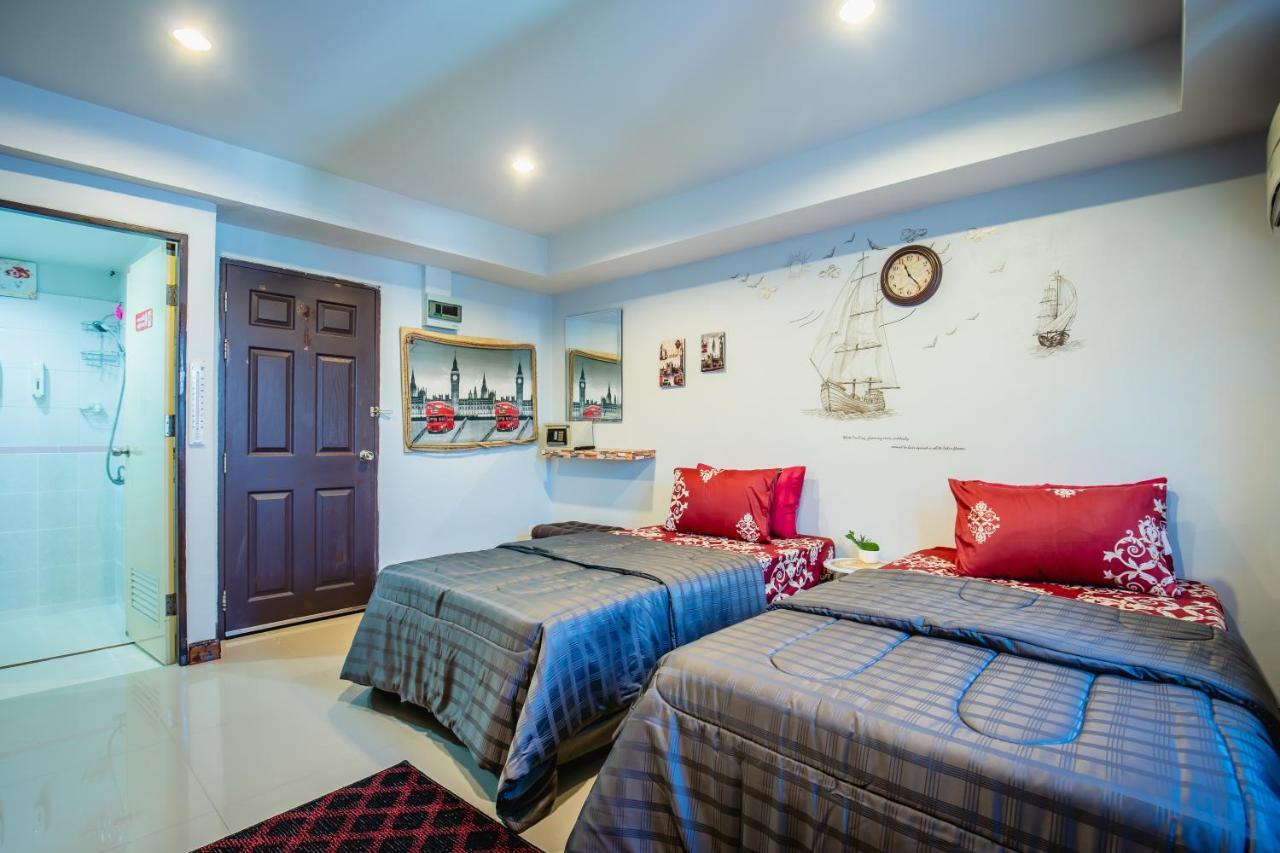 Bed and Breakfast Menulis Coolly House Patong Экстерьер фото